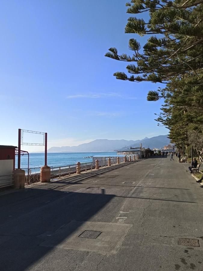 Casa Odello Suite And The Sea Bordighera Buitenkant foto
